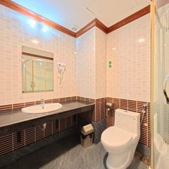 Phòng tắm