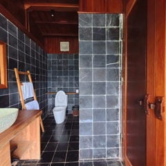 Plum House Bathroom