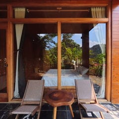 Balcony of the Deluxe room at Mít House