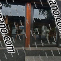 ダー川沿いのダイニングエリア