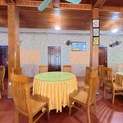 Restaurant on the First Floor